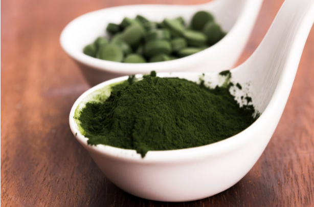 Chlorella powder and tablets