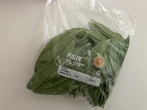 Example of perforated packaging with mangetout / snow peas in the Netherlands
