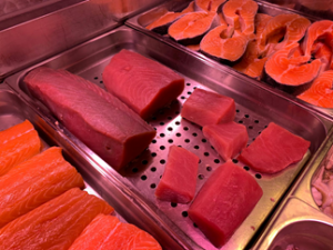 Fresh yellowfin tuna imported from Sri Lanka to the Netherlands