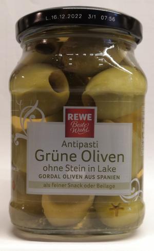 REWE private label of green pitted olives in Germany