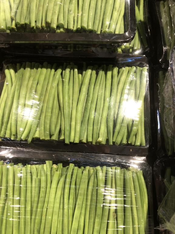  Packaged fine beans or needle beans