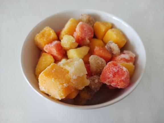 Standard tropical frozen fruit mix sold in Europe