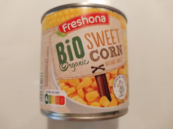 Organic canned sweetcorn sold in European supermarkets