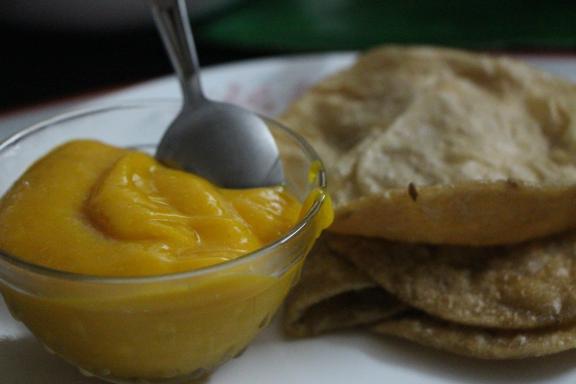 Mango puree in a bowl