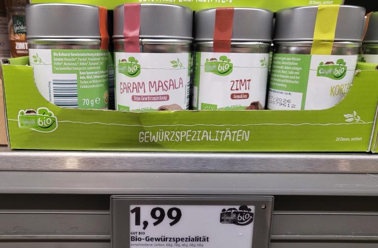 Organic Garam Masala mixture in a German discount retail chain